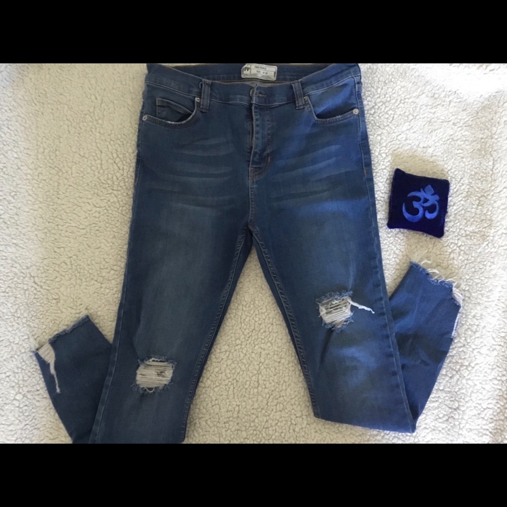 Free People Distressed Skinny Jeans